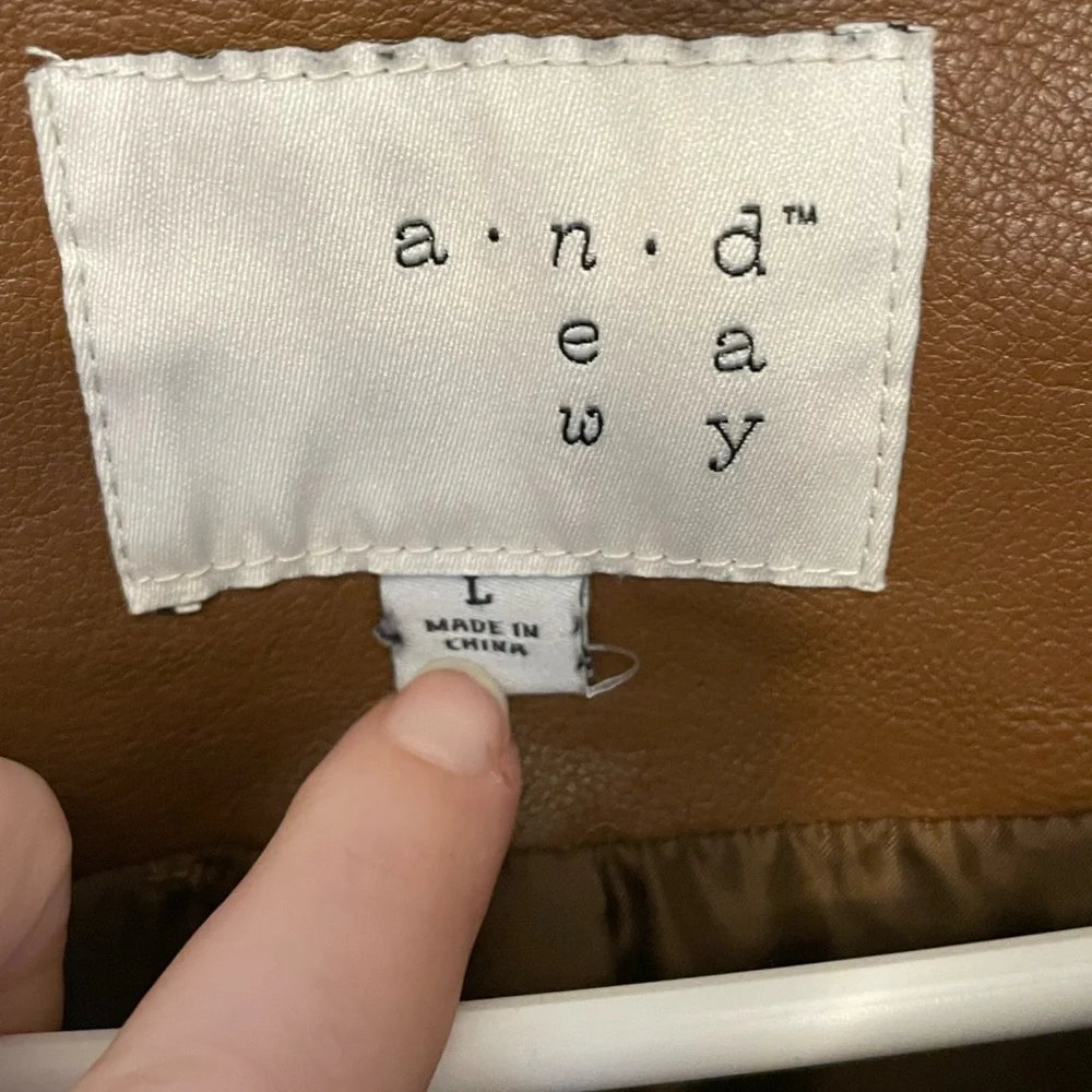 Faux leather jacket - Picture 5 of 5